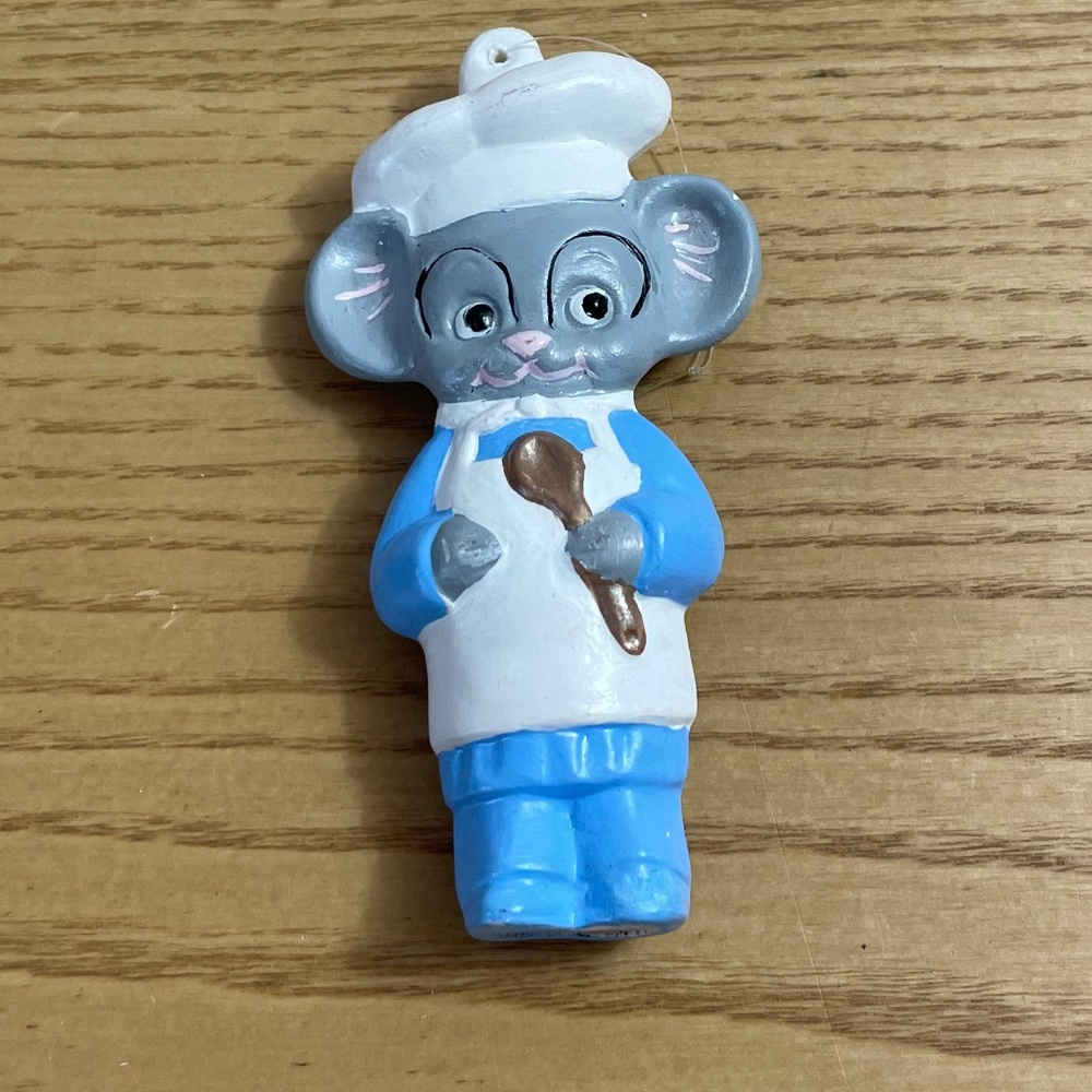 Vintage Ceramic Mouse Christmas Ornament Handmade Chef Cook Baker Apron 4" 1990